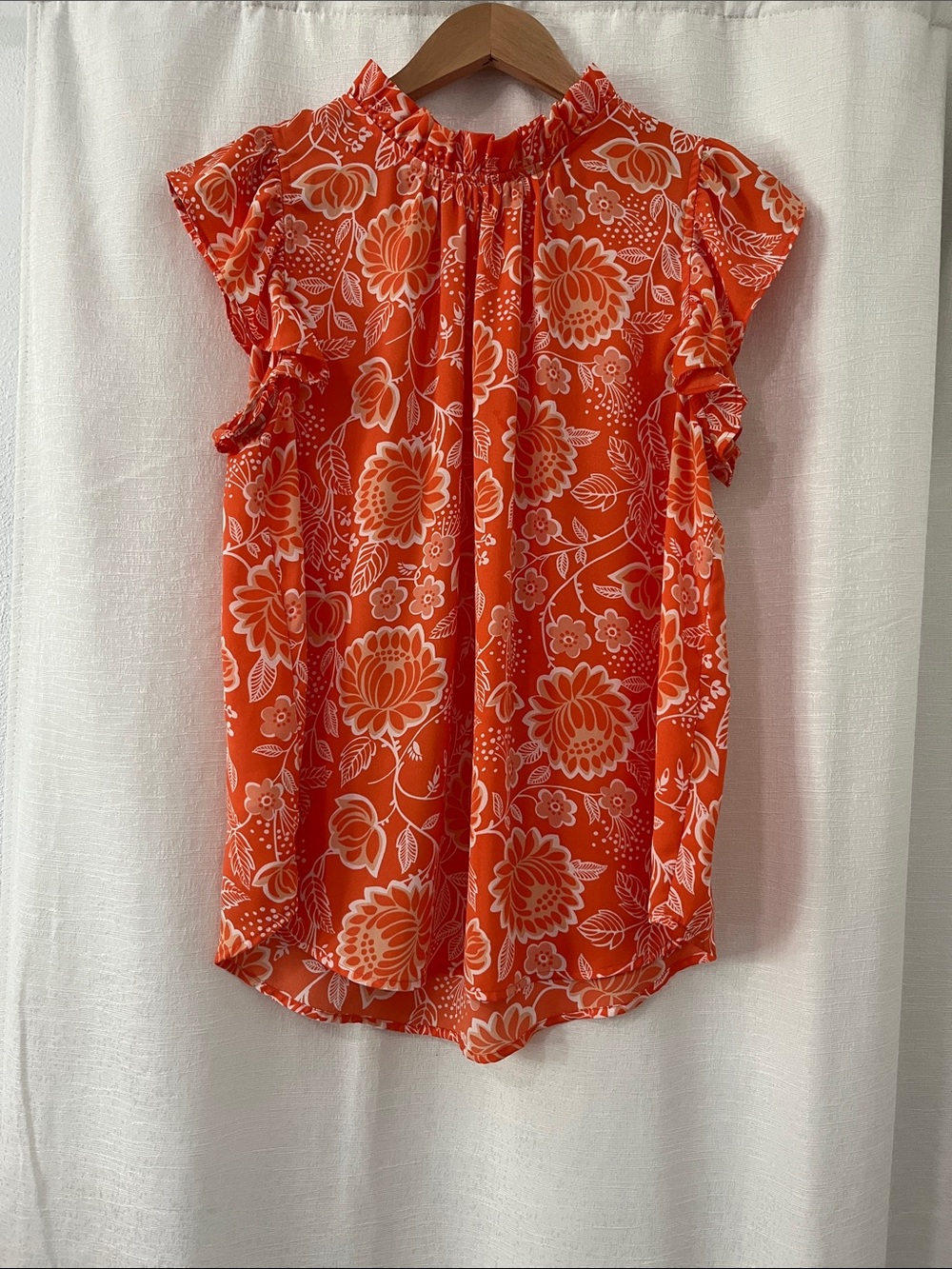 Ann Taylor Sleeveless Ruffle Neck Floral Top in Bright Orange